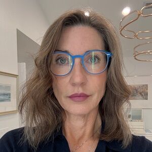 Meet your Posher, Connie